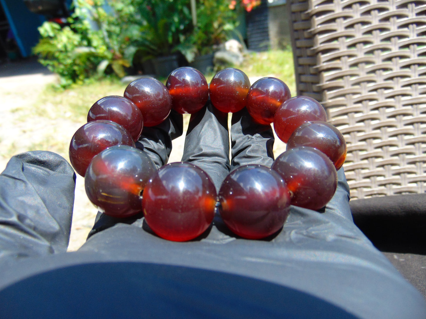 56 gram 12 Beads Mala Bracelet Indonesian Cherry Red Blue Amber 20 mm for Healing B20M22