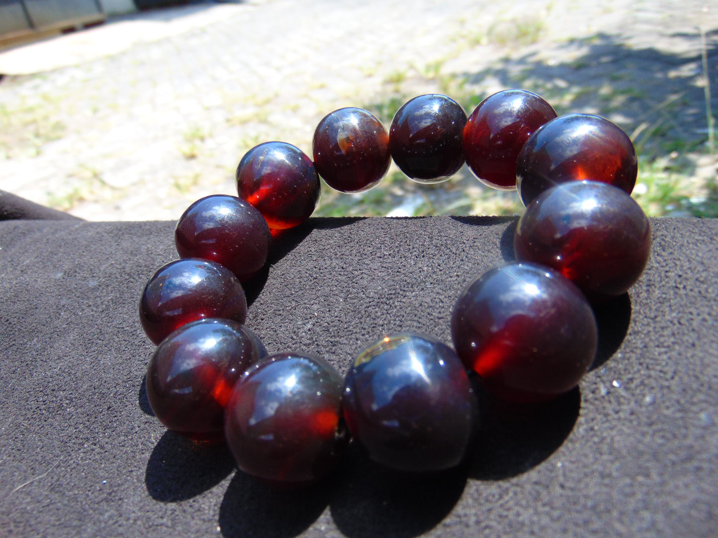 56 gram 12 Beads Mala Bracelet Indonesian Cherry Red Amber 20 mm for Healing B20M20