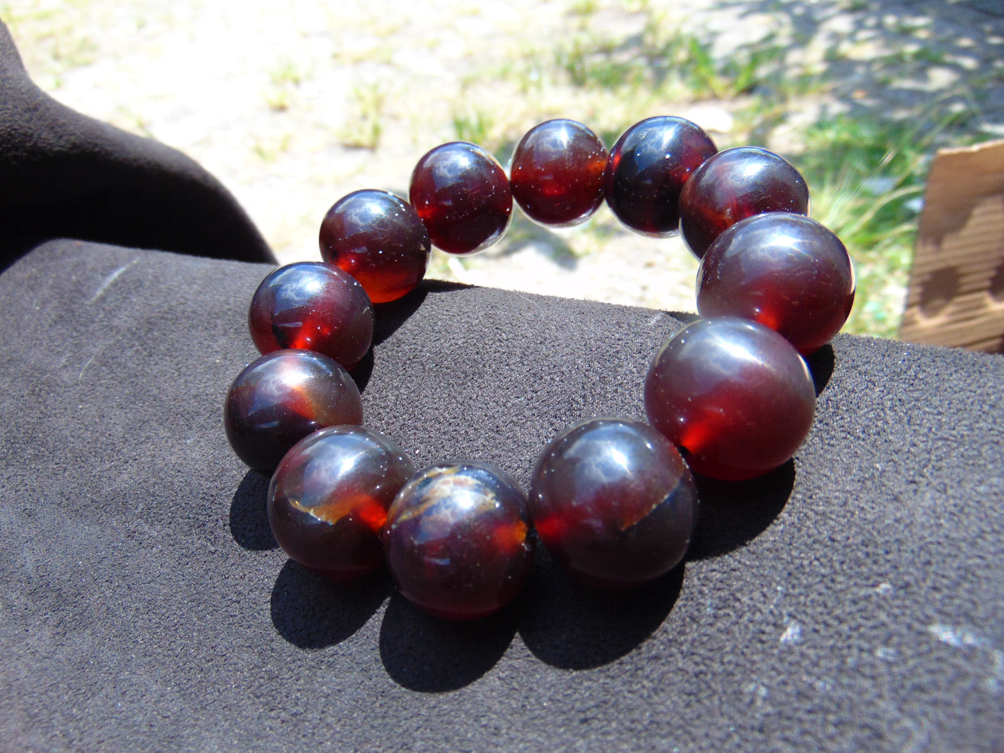 56 gram 12 Beads Mala Bracelet Indonesian Cherry Red Amber 20 mm for Healing B20M17