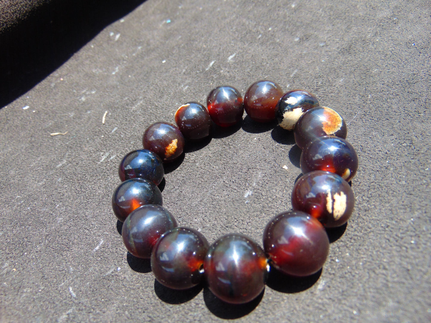 33 gram 14 Beads Mala Bracelet Indonesian Blue Red Amber 16 mm for Healing B15M3