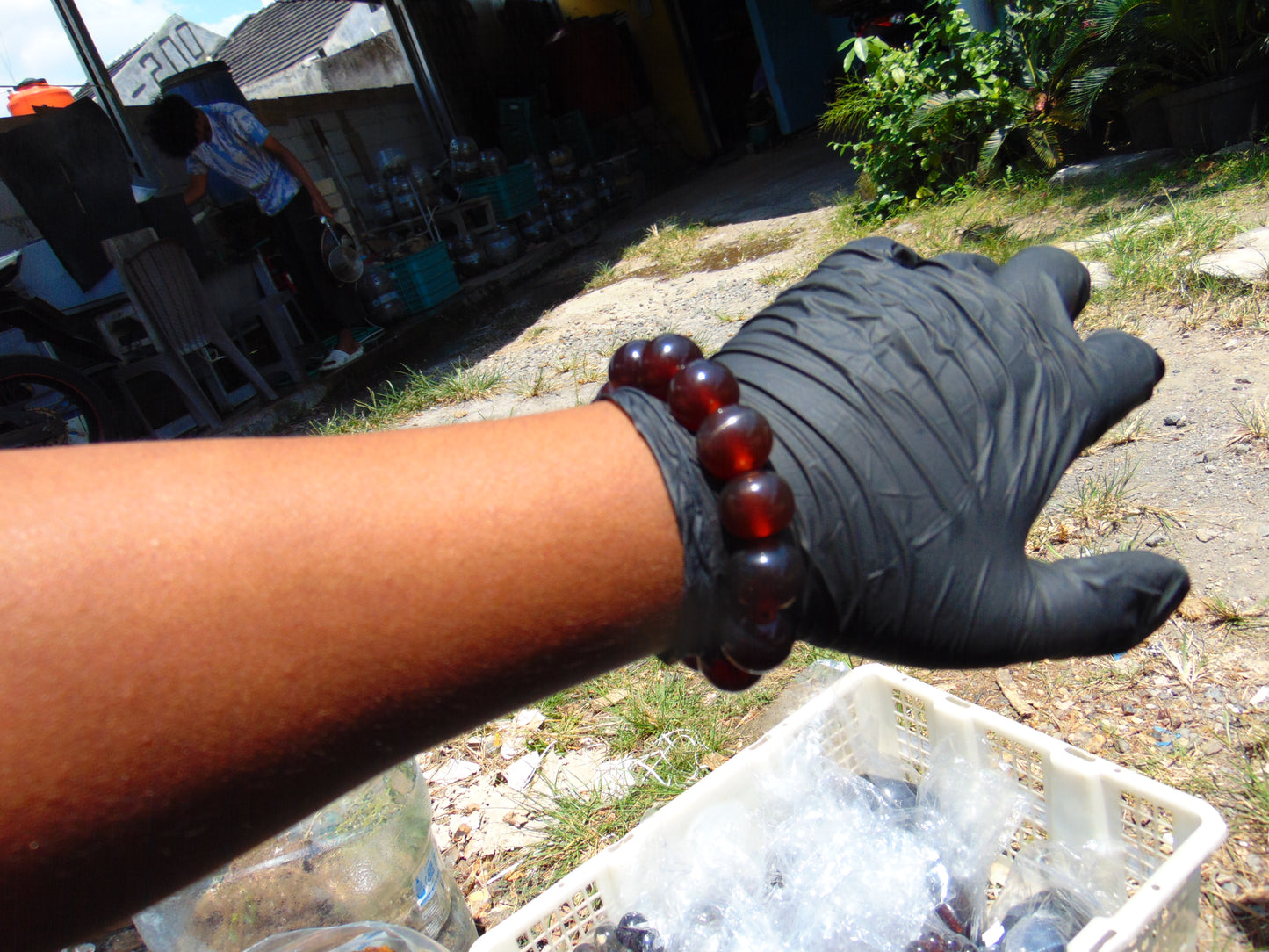 33 gram 14 Beads Mala Bracelet Indonesian Blue Red Amber 16 mm for Healing B15M4