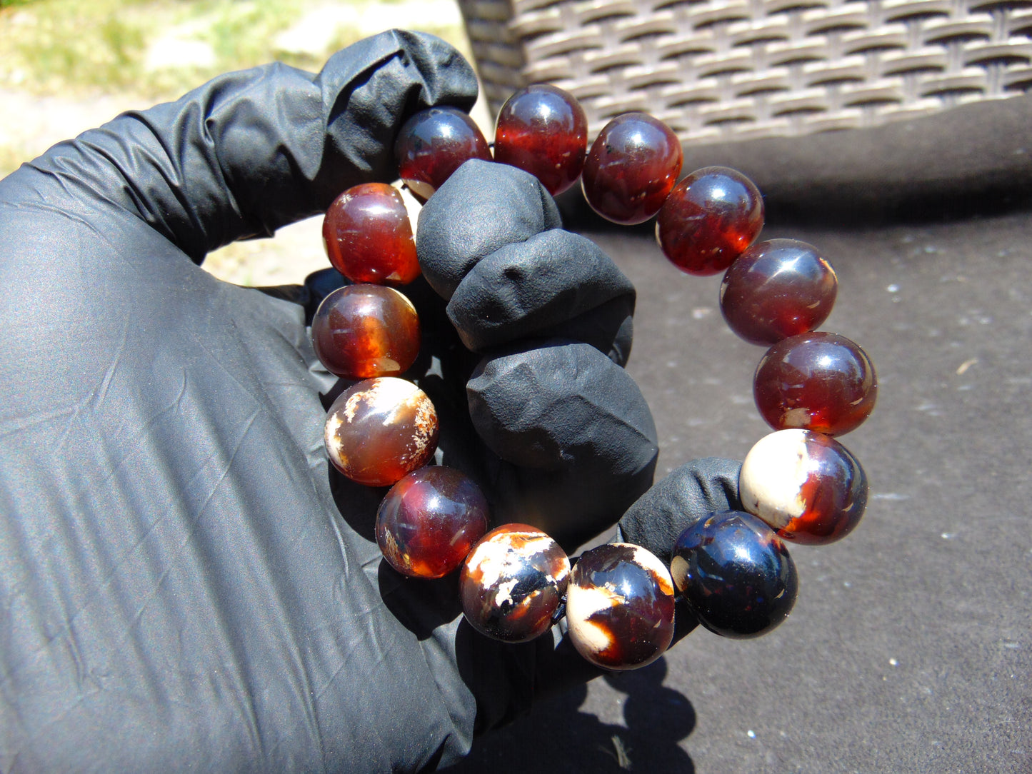 32 gram 14 Beads 16 mm Bracelet Indonesian Cherry Red Blue Amber for Healing B15M7