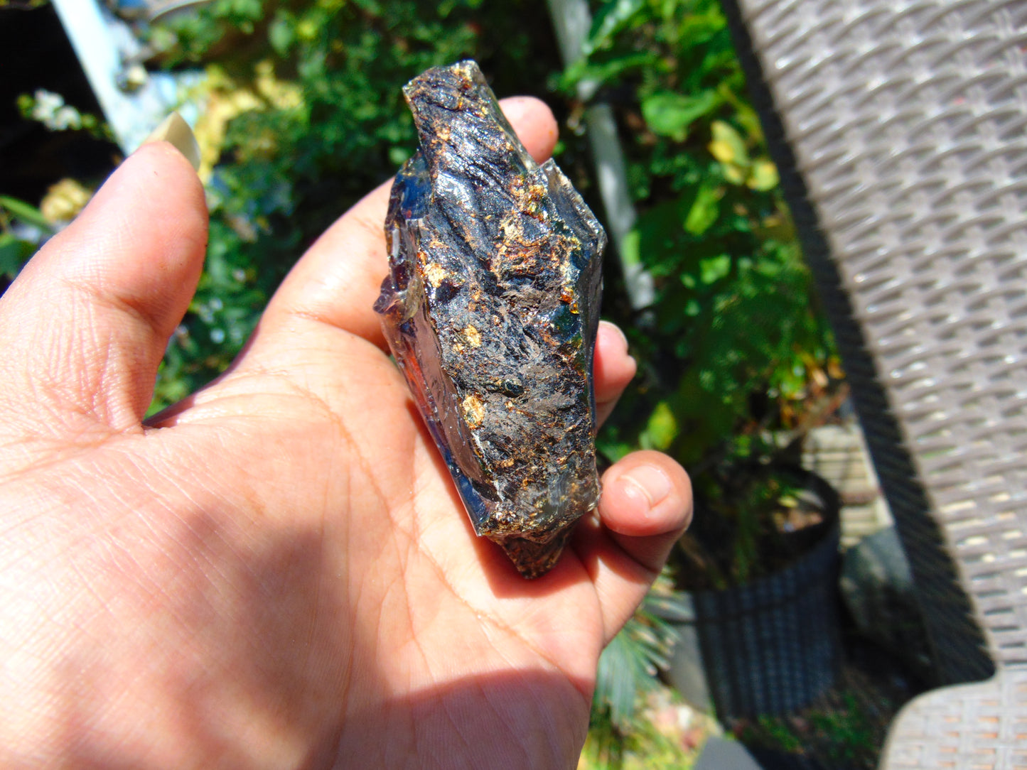 75 gram Rough Raw Indonesian Orange Blue Amber for Healing AGRB98