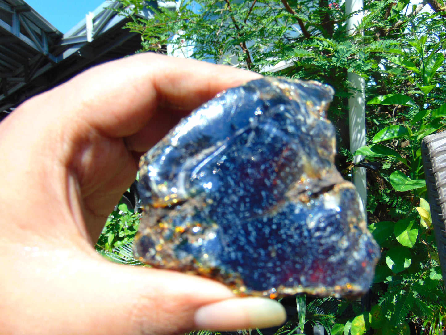 75 gram Rough Raw Indonesian Orange Blue Amber for Healing AGRB98