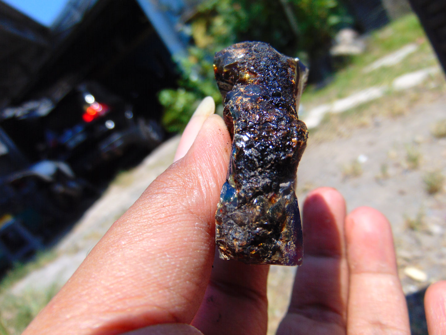 17 gram Rough Raw Indonesian Cystal Blue Amber for Healing AGRB82