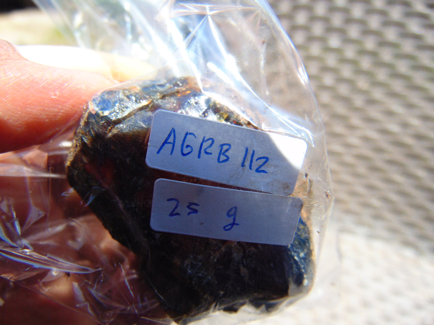 25 gram Rough Raw Indonesian Orange Blue Amber for Healing AGRB112