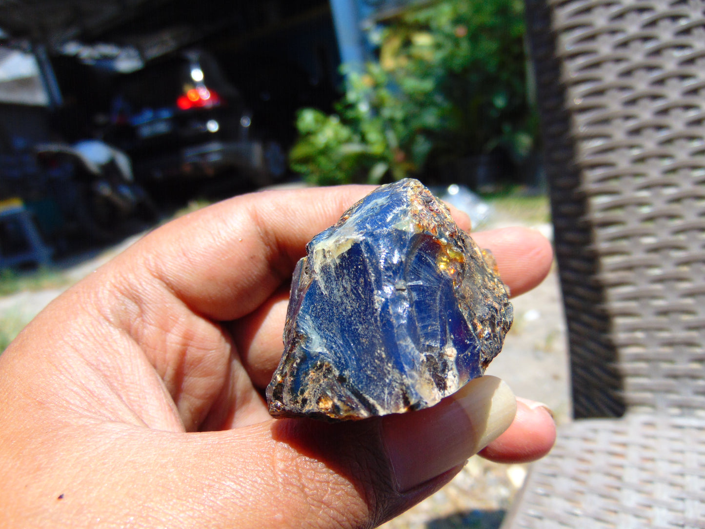 25 gram Rough Raw Indonesian Orange Blue Amber for Healing AGRB97