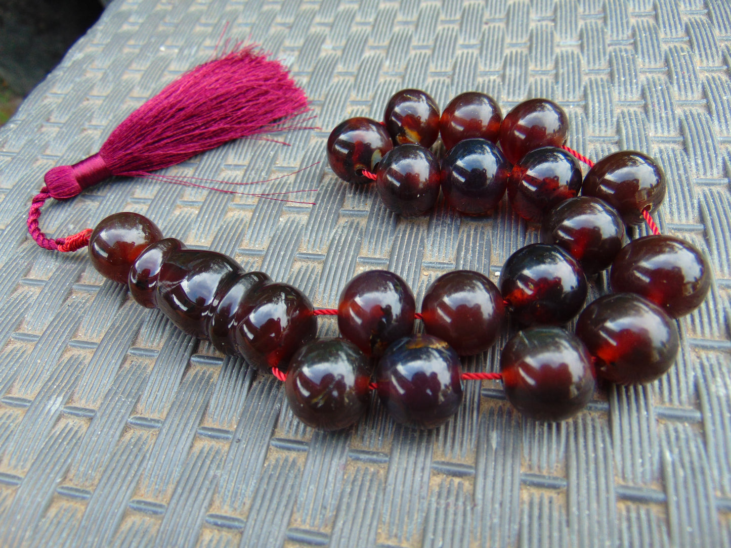 51 gr Hand Tasbih 17 Beads 18 mm Indonesian Red Amber for Healing TR7