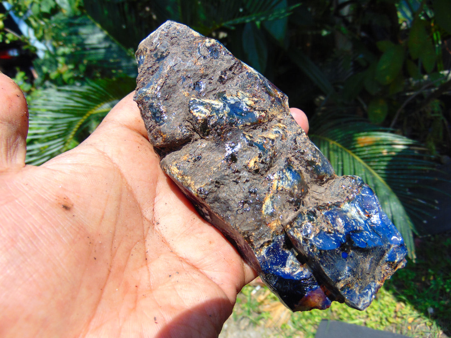 129 gram Rough Raw Indonesian Blue Amber for Healing AGRB25
