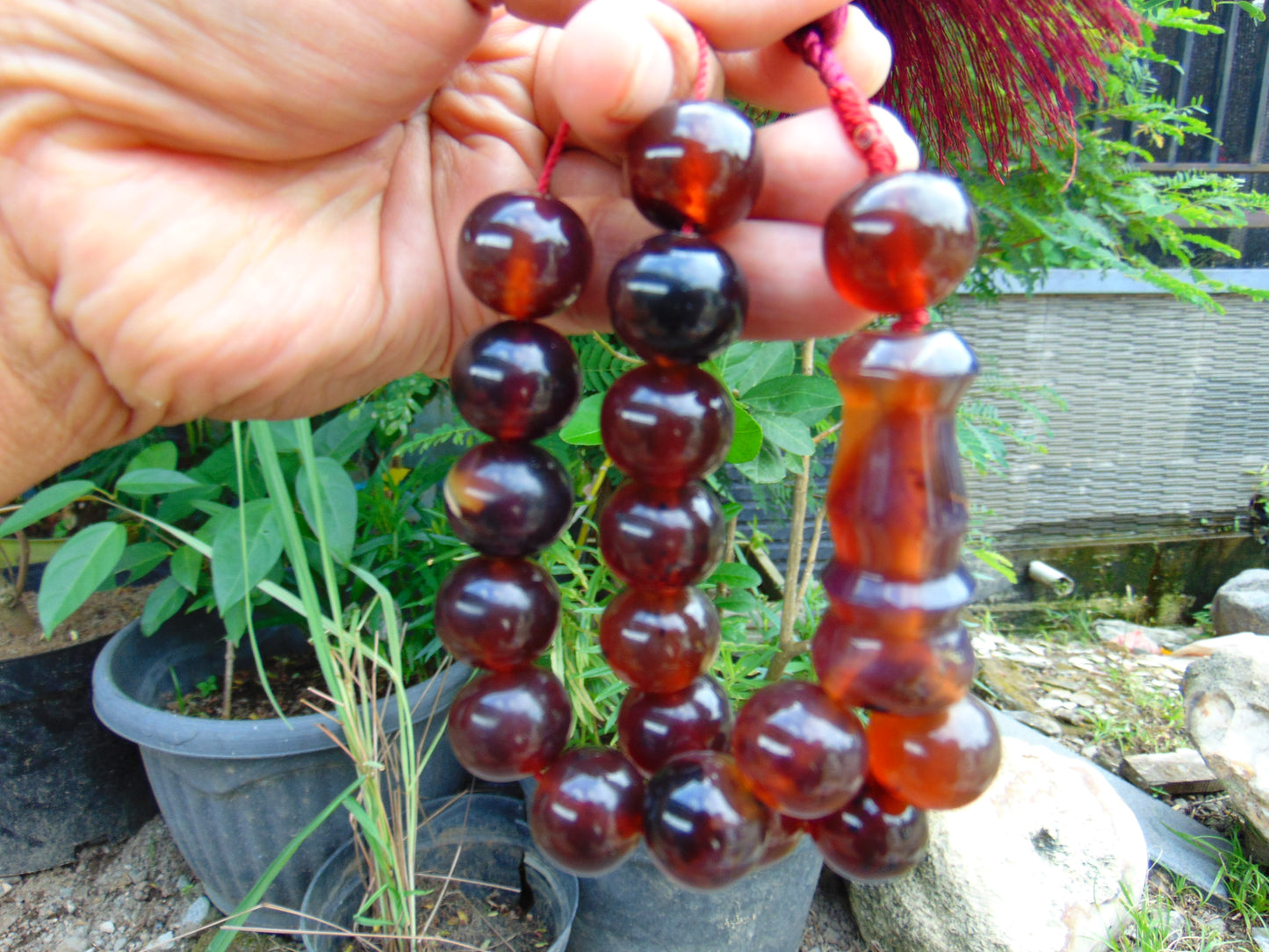 50 gr Hand Tasbih 17 Beads 18 mm Indonesian Red Yellow Bluish Amber for Healing TR14