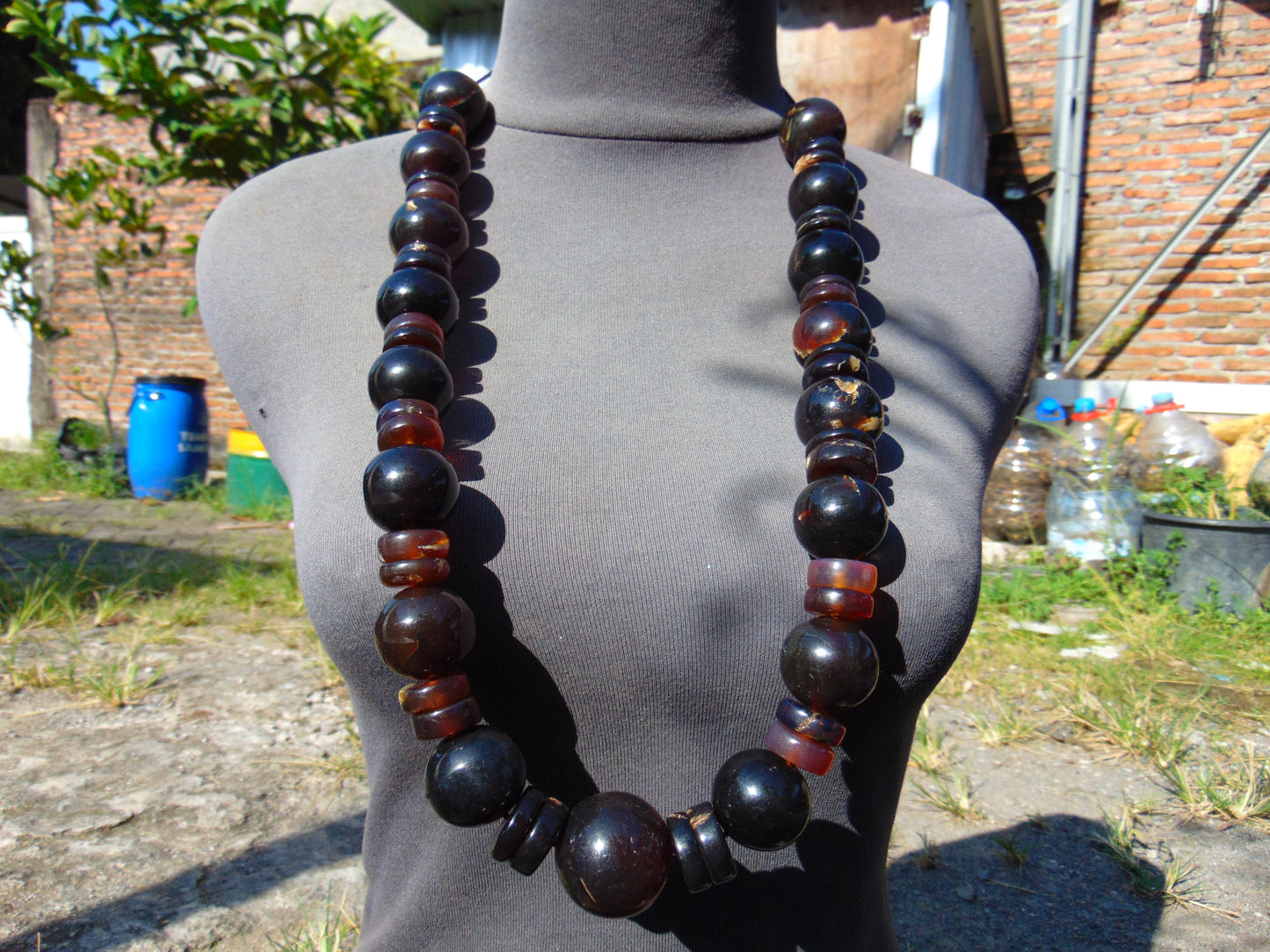 212 gr Big Necklace Indonesian Dark Red Amber for Healing NEC47