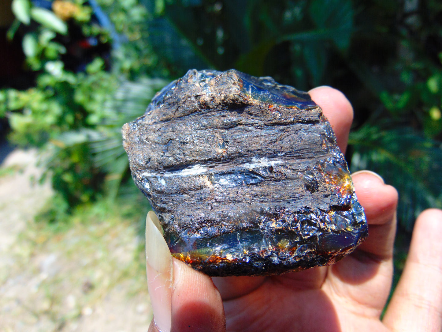 30 gram Rough Raw Indonesian Purple Blue Amber for Healing AGRB92