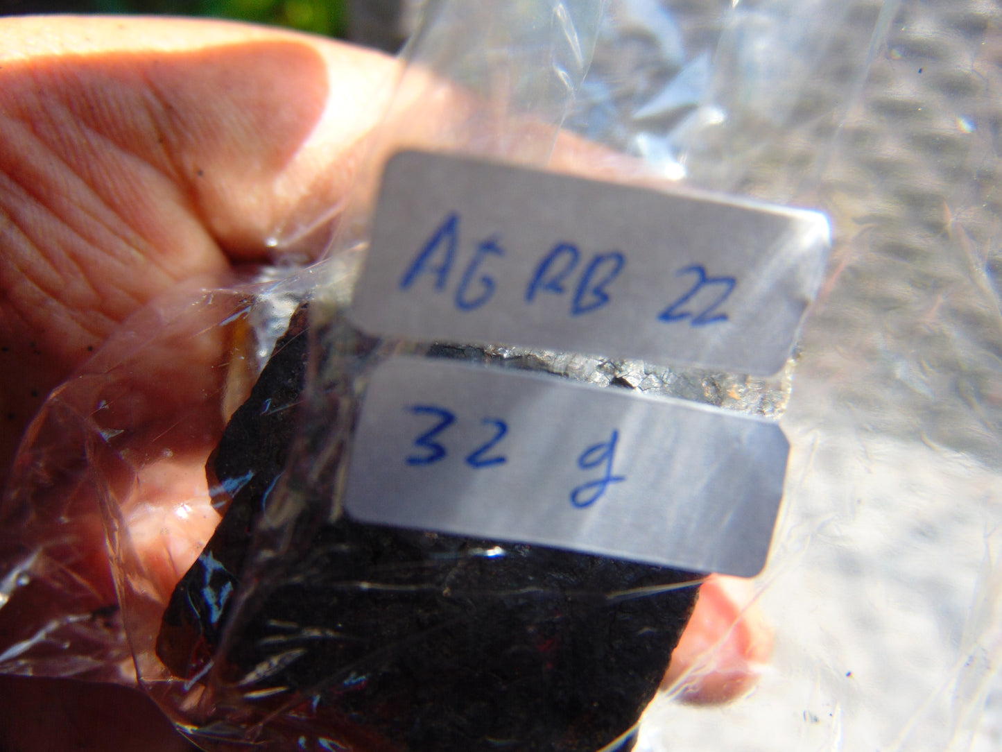 32 gram Rough Raw Indonesian Purple Blue Amber for Healing AGRB22