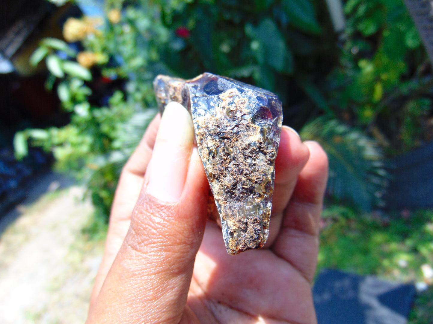 31 gram Rough Raw Indonesian Purple Blue Amber for Healing AGRB23