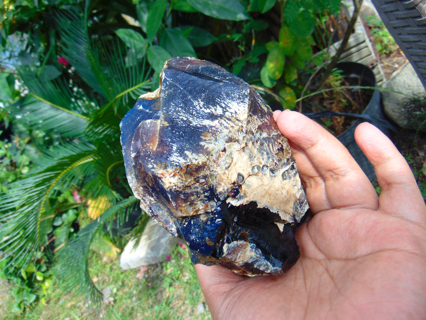 637 gram Rough Raw Indonesian Blue Amber for Healing RBM72