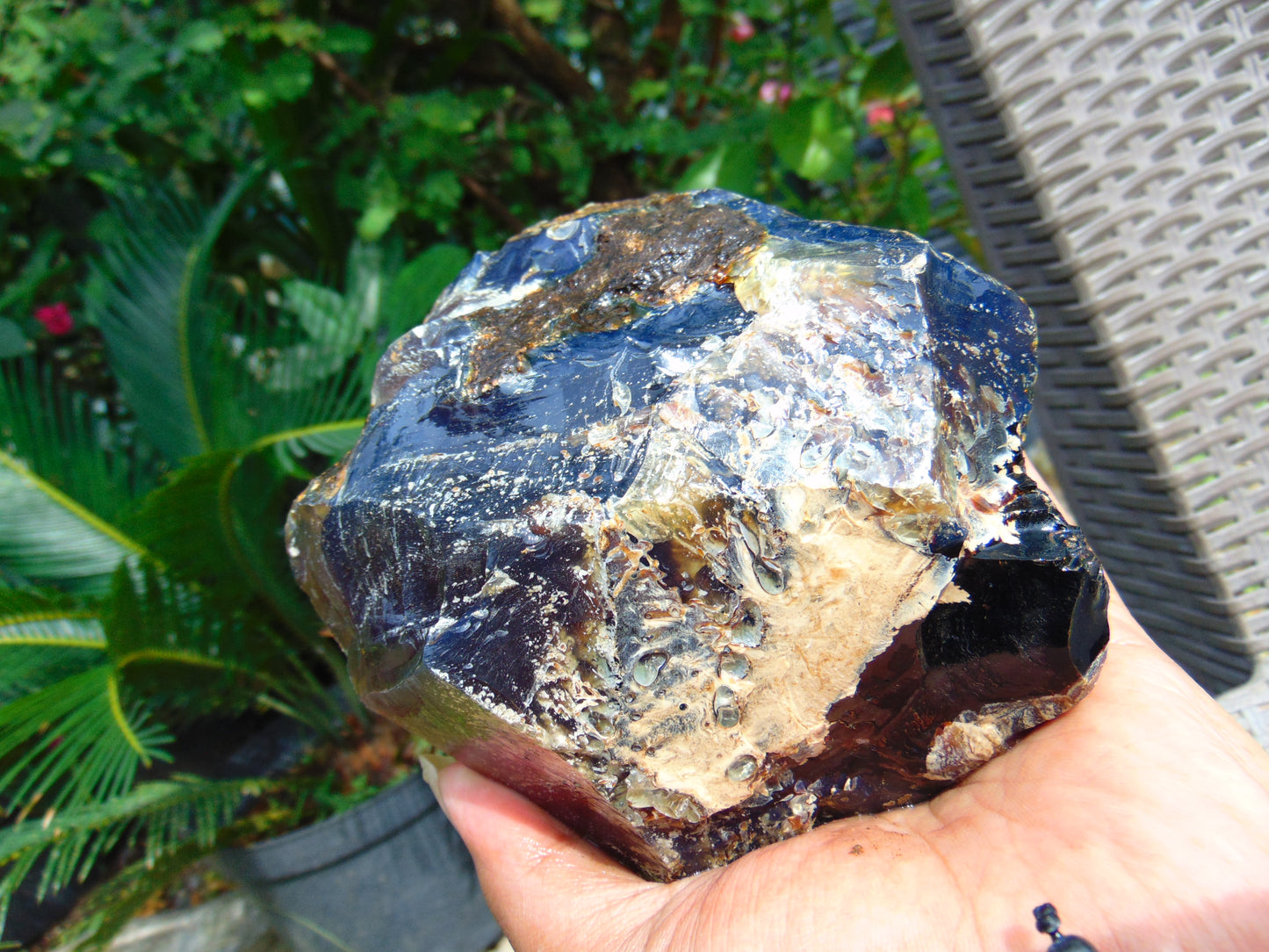637 gram Rough Raw Indonesian Blue Amber for Healing RBM72