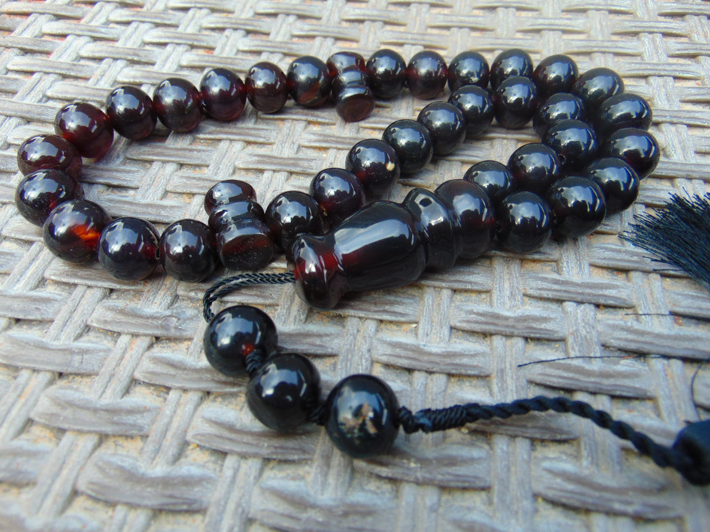 73 gr Tasbih 36 Beads 14 mm Mesbah Rosary Indonesian Cherry Red Amber for Healing FR48