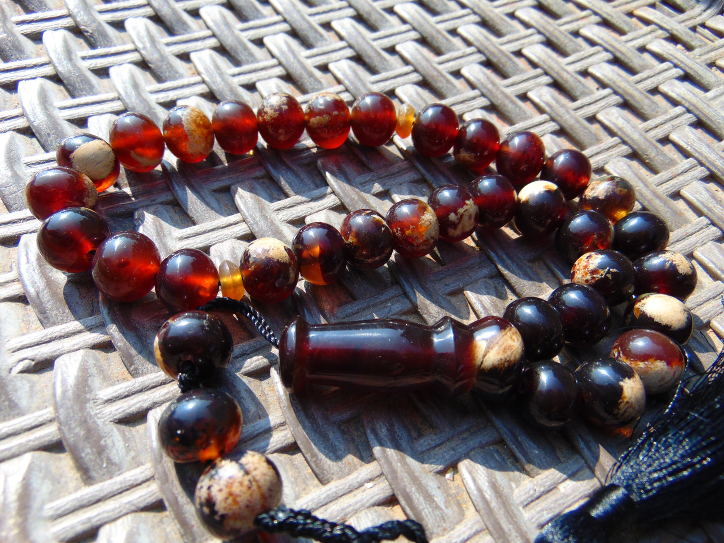 48 gr Hand Tasbih 36 Beads 12 mm Mesbah Rosary Indonesian Dark Red Amber for Healing FR8