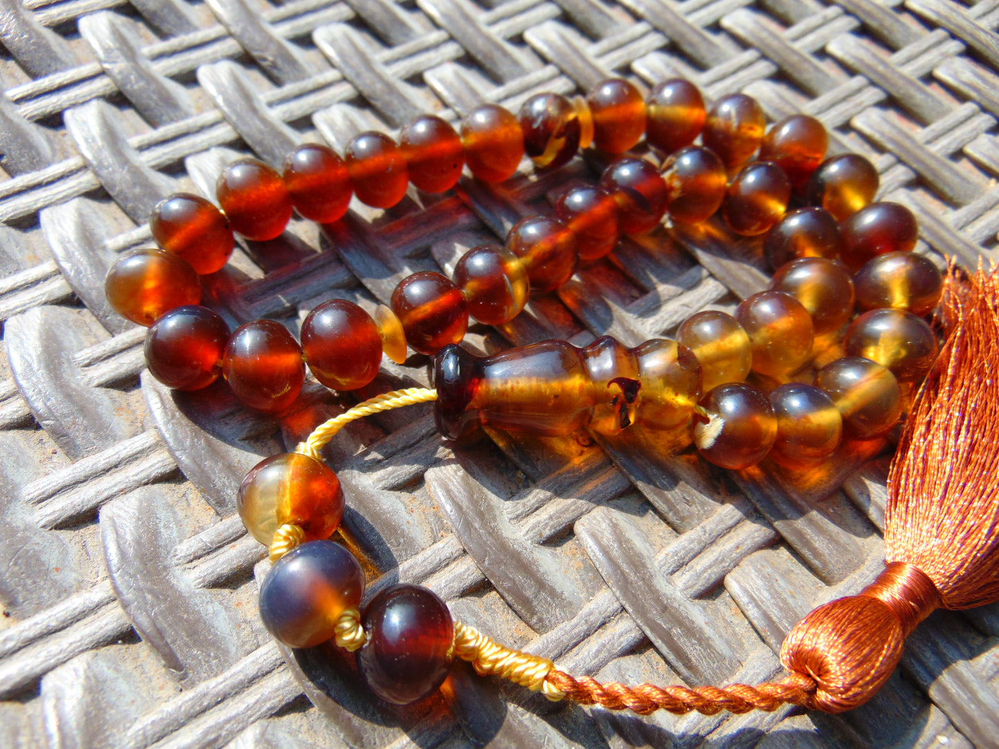 31 gr Hand Tasbih 36 Beads 10 mm Mesbah Rosary Indonesian Yellow Blue Amber for Healing FR12