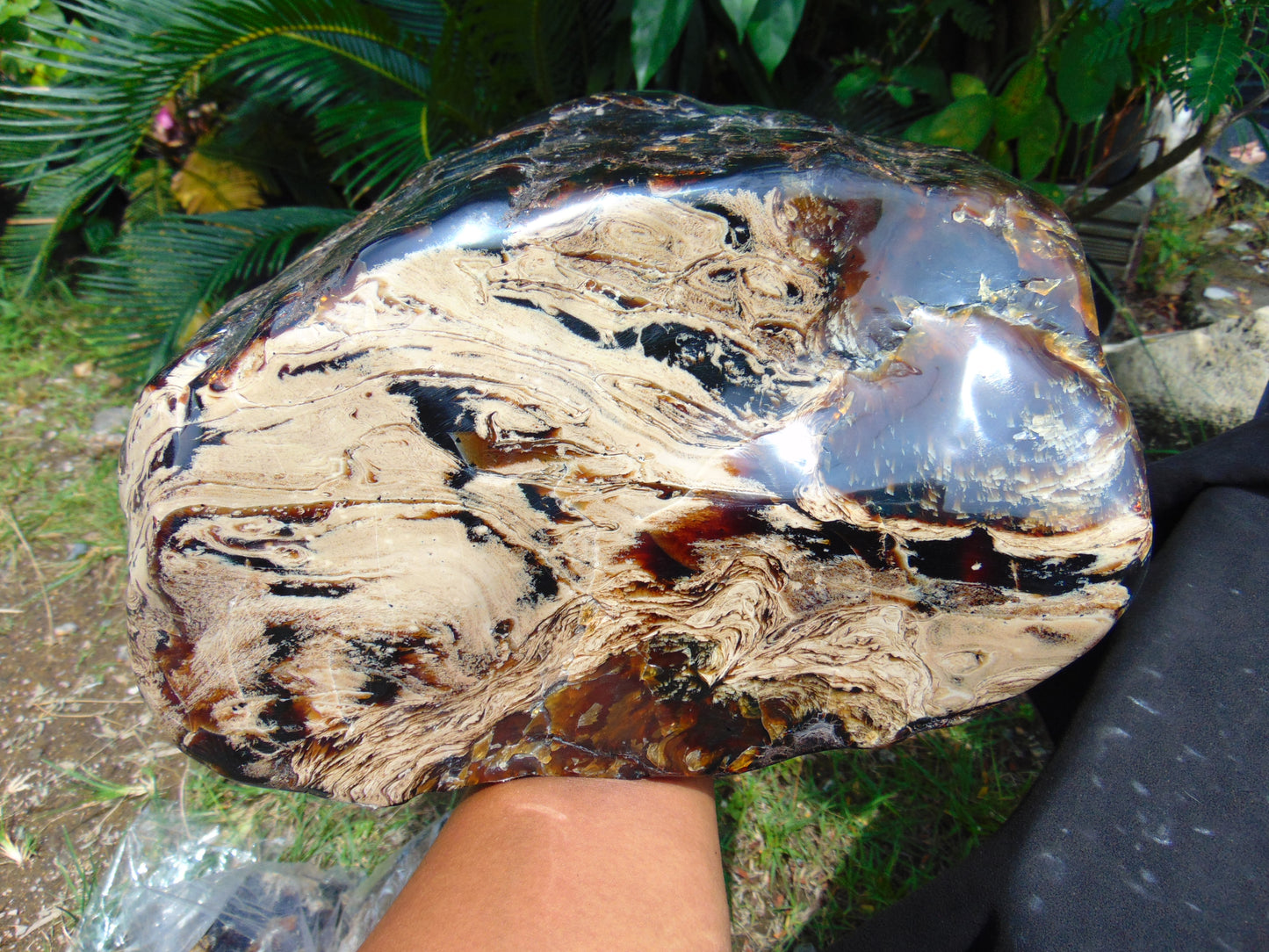 8180 gram Big Full Polished 27x23x17 cm Indonesia Green Amber for Healing ML57