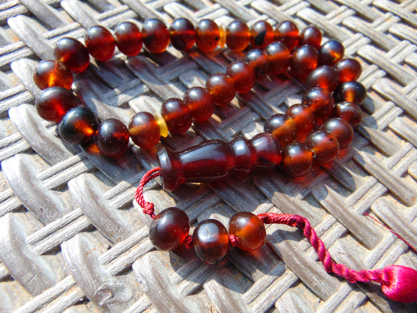 31 gr Hand Tasbih 36 Beads 10 mm Mesbah Rosary Indonesian Red Amber for Healing FR11
