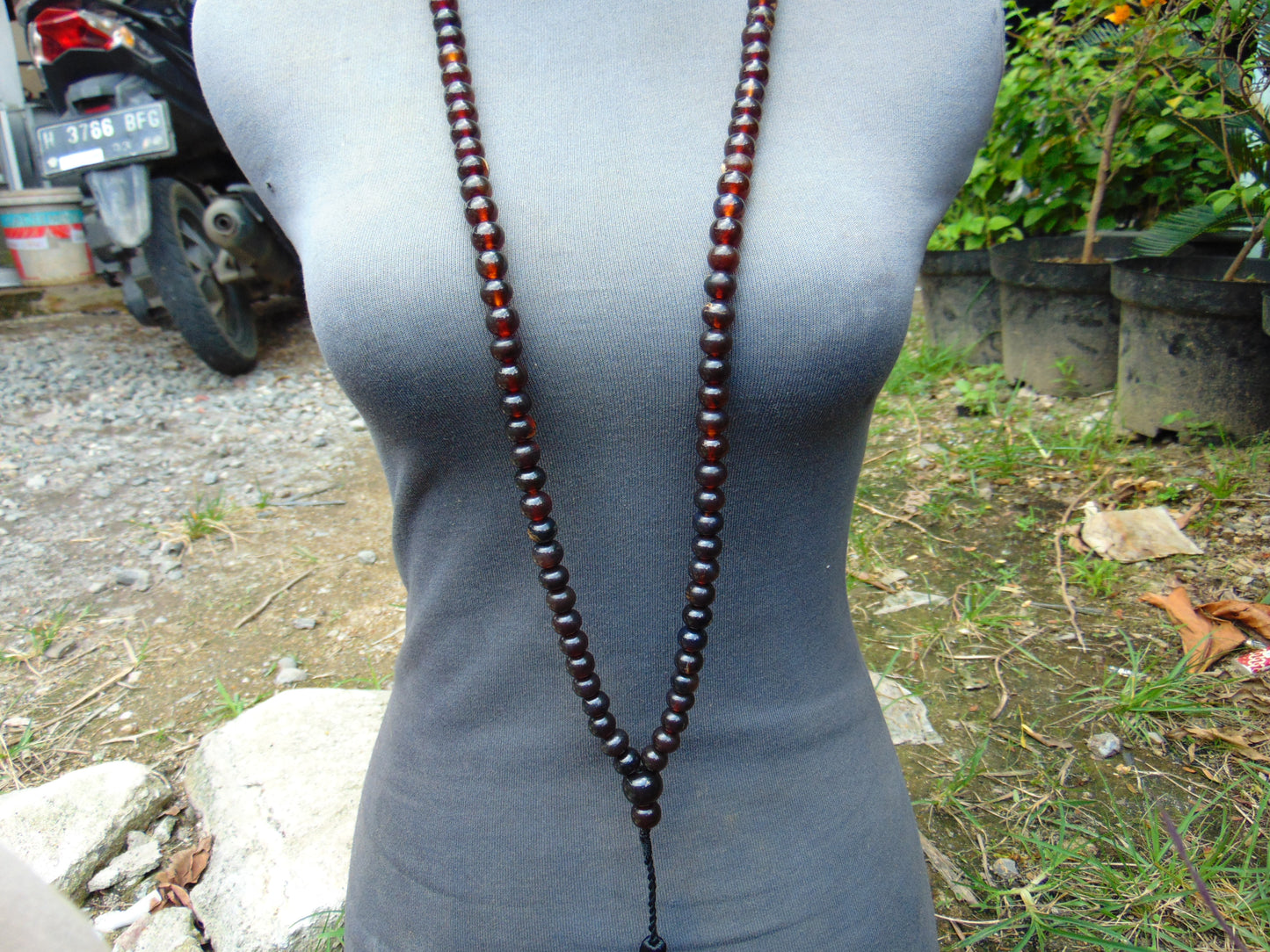70 gram 108 Beads 10 mm Mala Buddha for Yoga and Meditation Indonesian Black Amber for Healing MB22