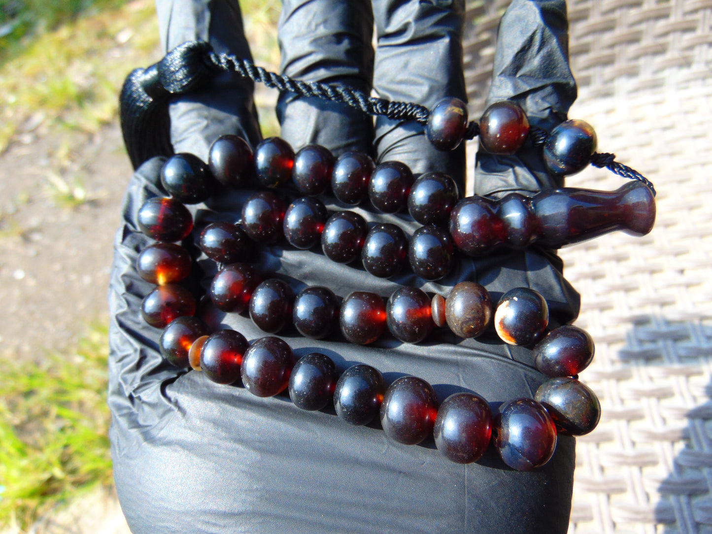 31 gr Hand Tasbih 36 Beads 10 mm Mesbah Rosary Indonesian Dark Red Amber for Healing FR13