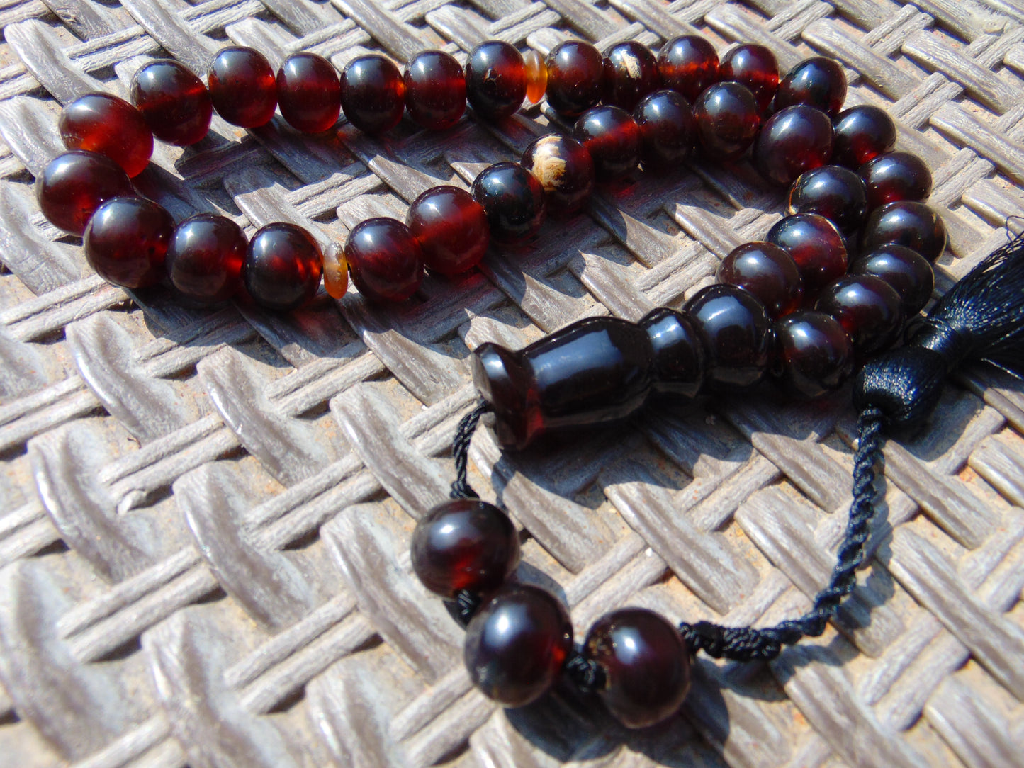 49 gr Hand Tasbih Mesbah Rosary 36 Beads 12 mm Indonesian Cherry Red Amber for Healing TB13i16