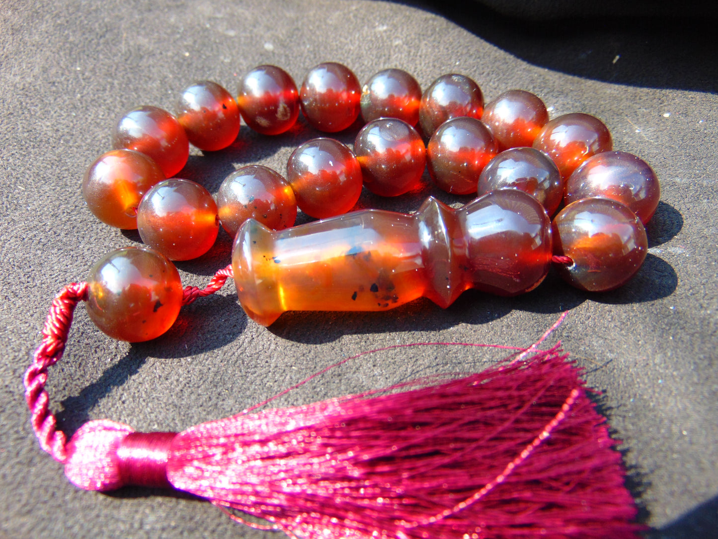 55 gr Hand Tasbih 17 Beads 18 mm Indonesian Crystal Red Amber for Healing BT7