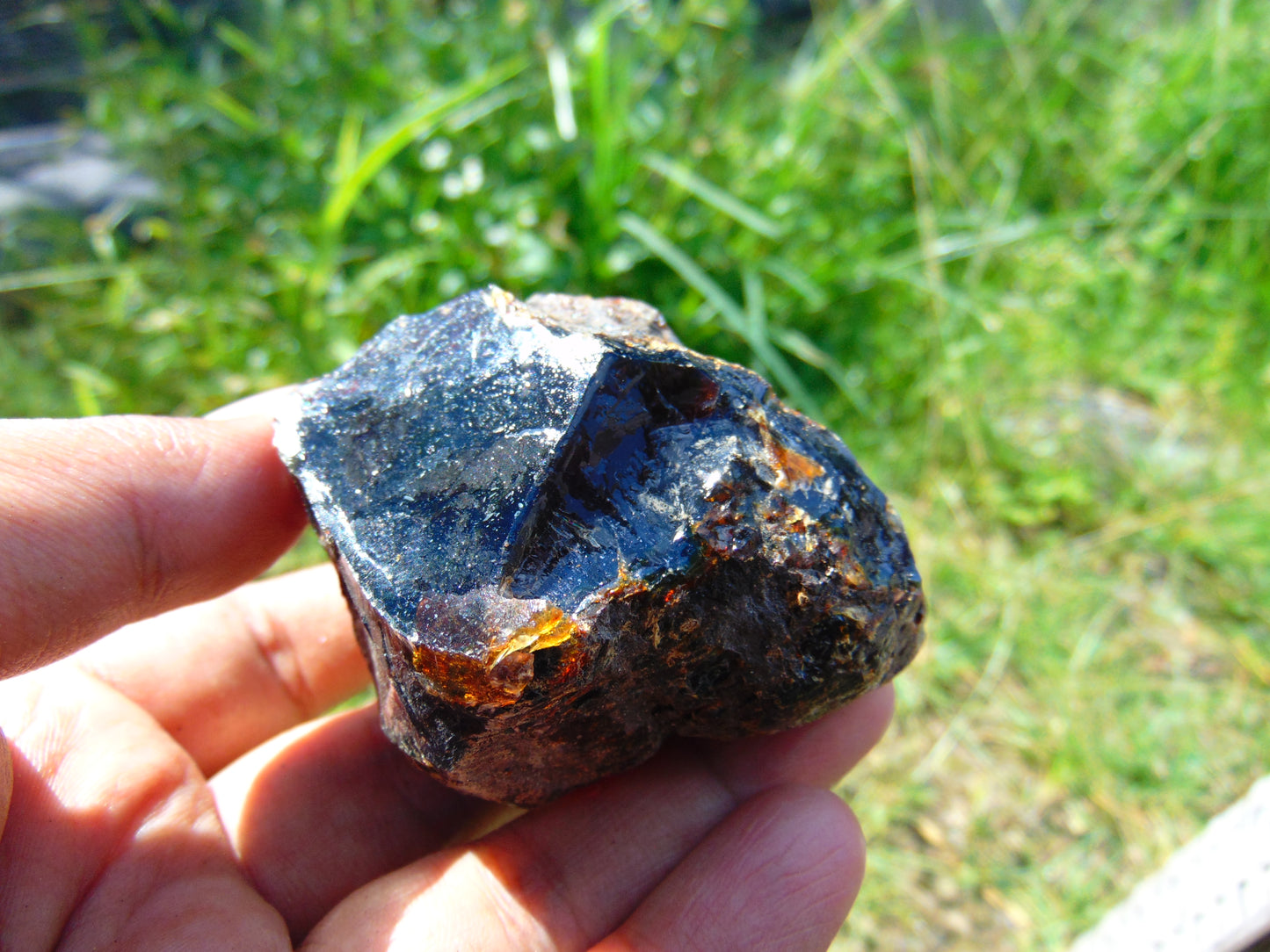 59 gram Rough Raw Indonesian Blue Amber for Healing AGRB105