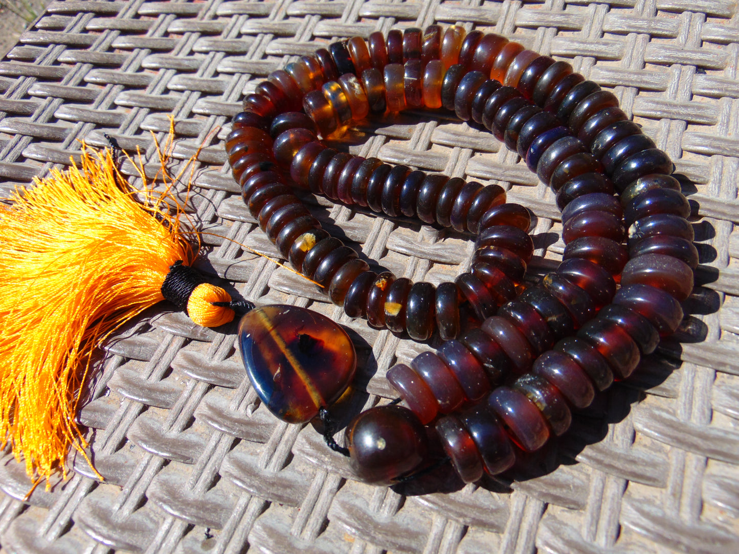 123 gram 108 Beads Rosary Mala Buddha for Yoga and Meditation Indonesian Mix Red Blue Amber for Healing MR5