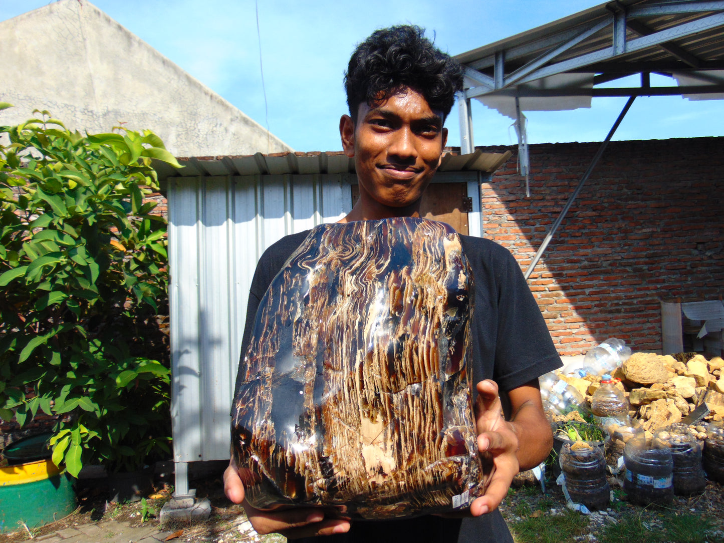 9805 gram full polished 29x27x22 cm Indonesian Zebra Blue Amber for Healing ML58