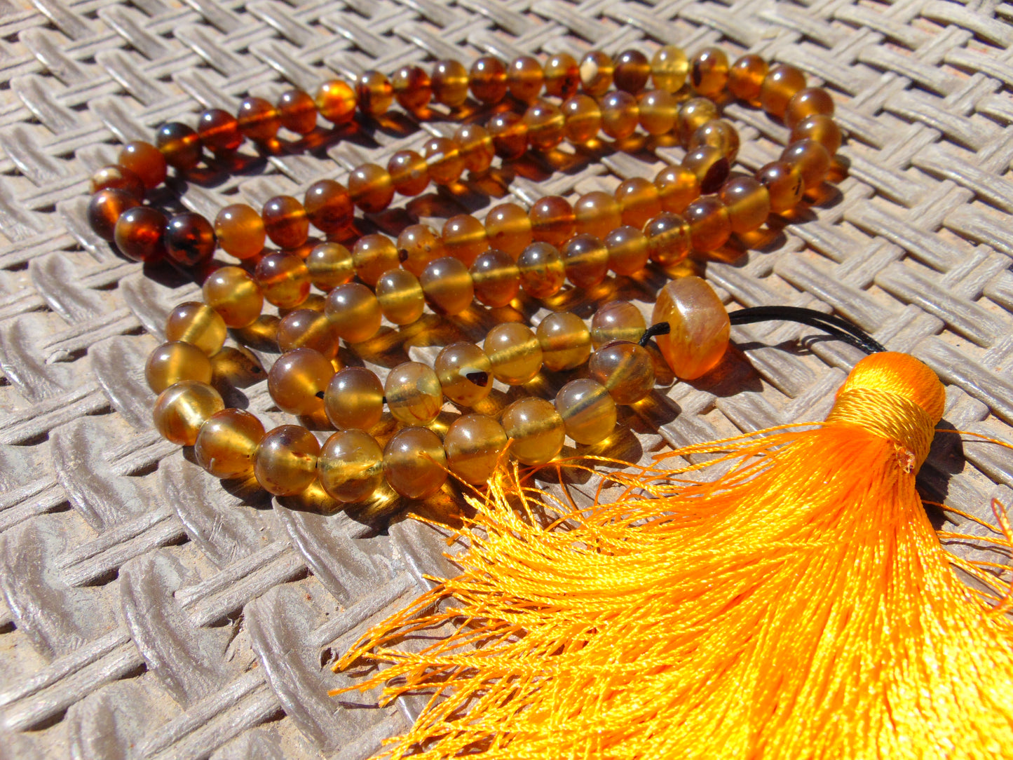58 gram 81 Rosary Mala Buddha for Yoga and Meditation Indonesian Yellow Blue Amber for Healing BT04