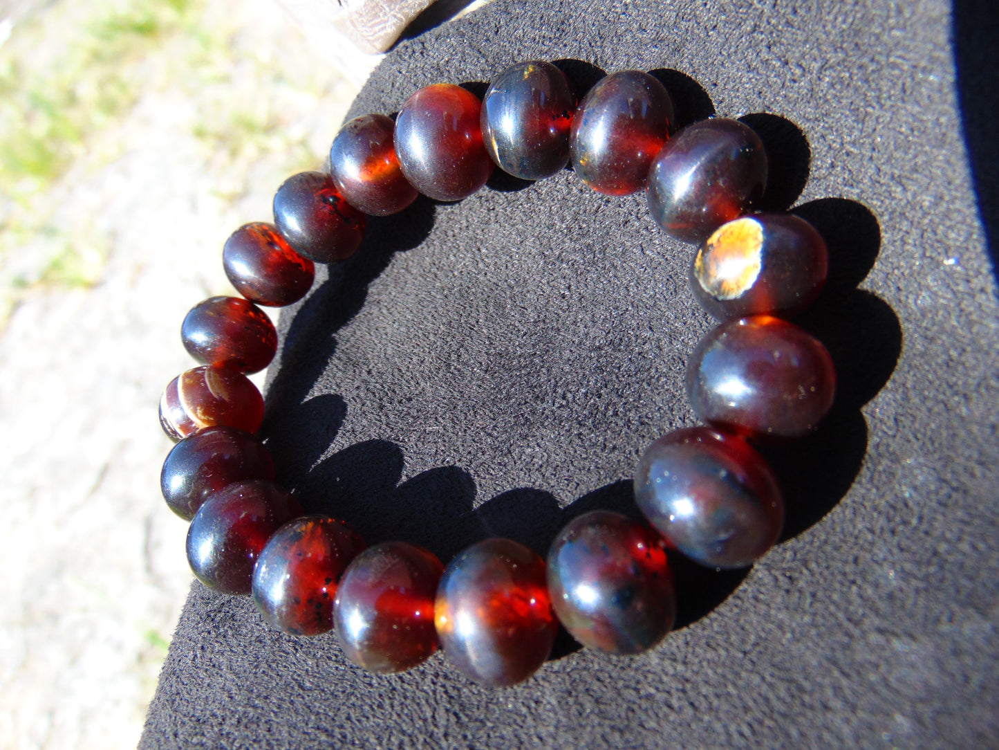 17 Gram 18 Small Beads Bracelet Indonesian Red Bluish Amber for Healing SB54
