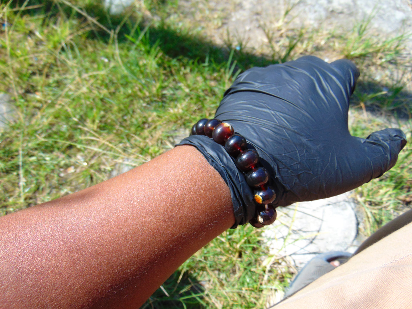 17 Gram 18 Small Beads Bracelet Indonesian Red Bluish Amber for Healing SB54