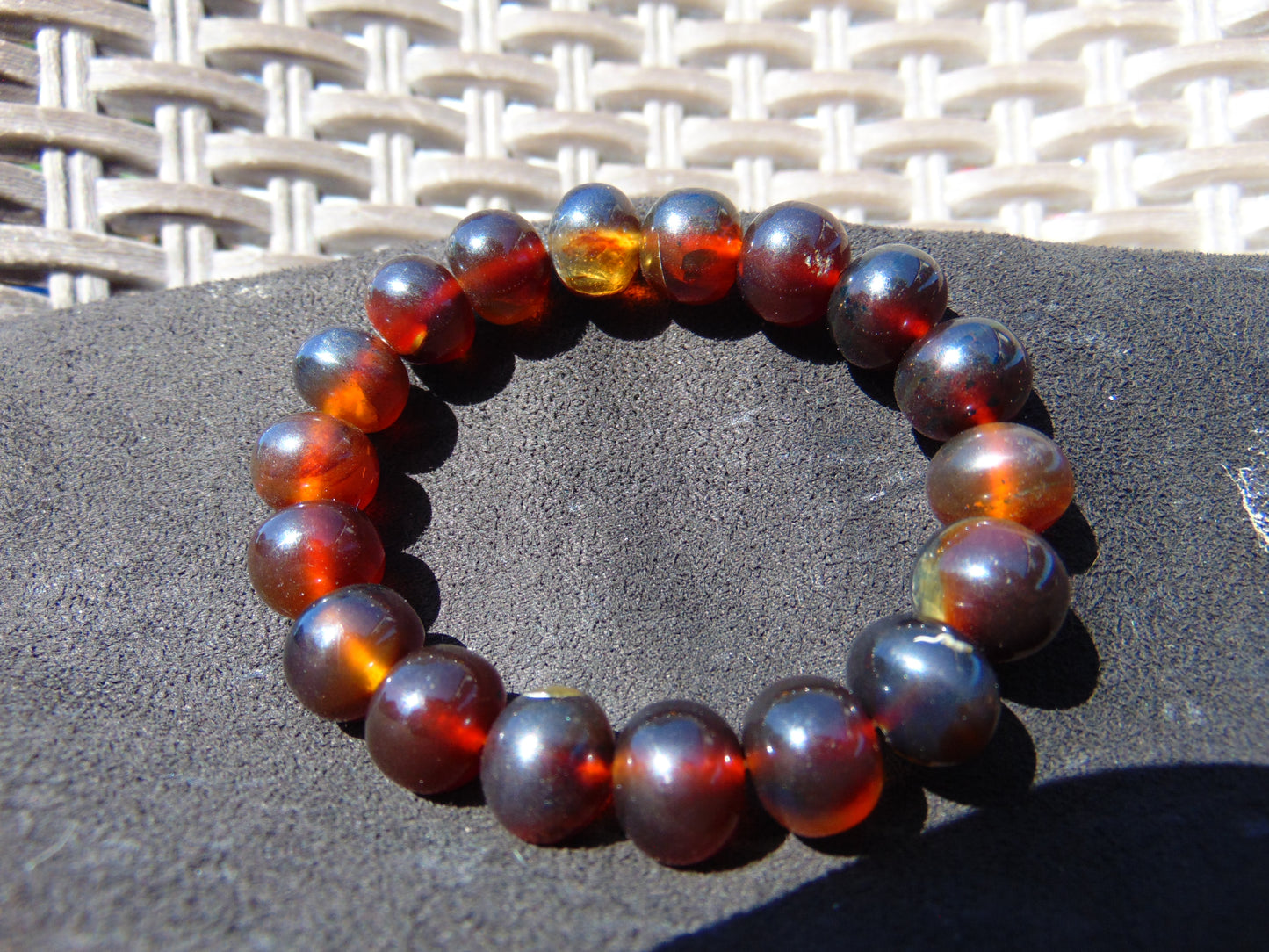 18 Gram 18 Small Beads Bracelet Indonesian Red Bluish Amber for Healing SB52