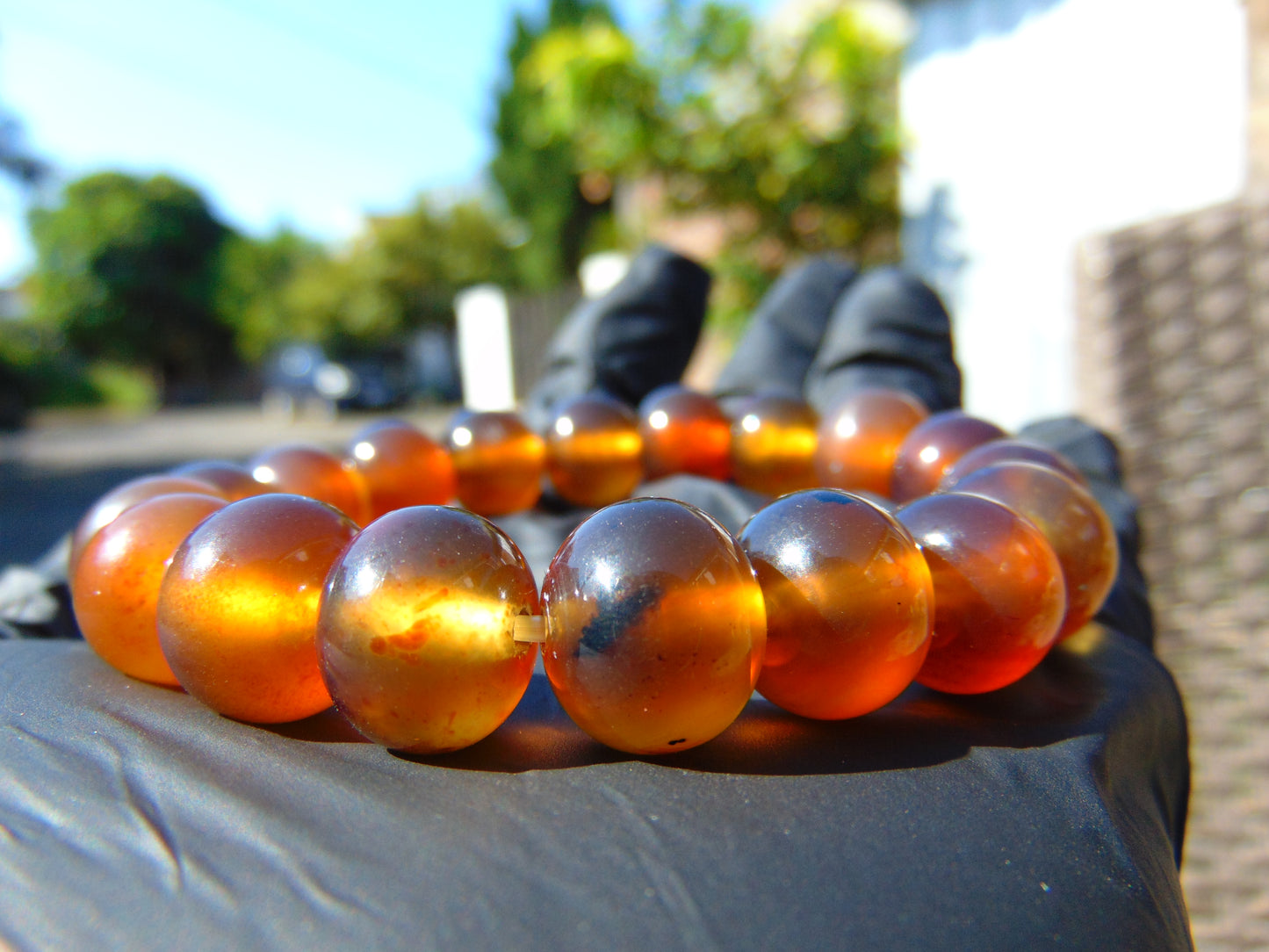 18 Gram 18 Small Beads Bracelet Indonesian Yellow Bluish Amber for Healing SB43