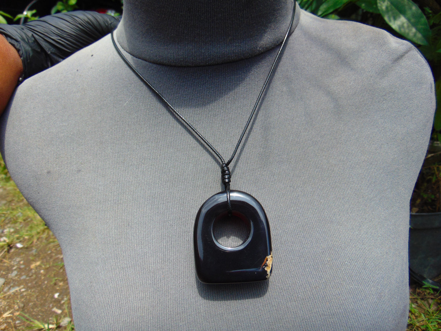 33 gram Ring Pendant Indonesian red blue Amber for Healing 25y154