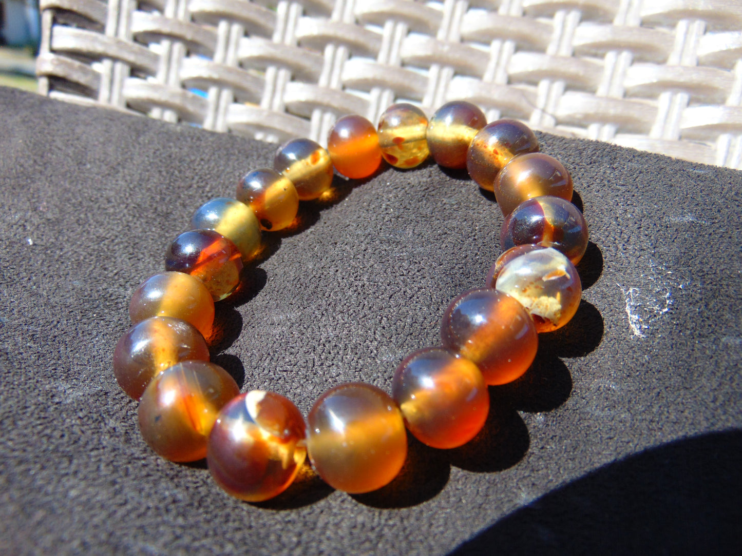 18 Gram 18 Small Beads Bracelet Indonesian Yellow Bluish Amber for Healing SB34