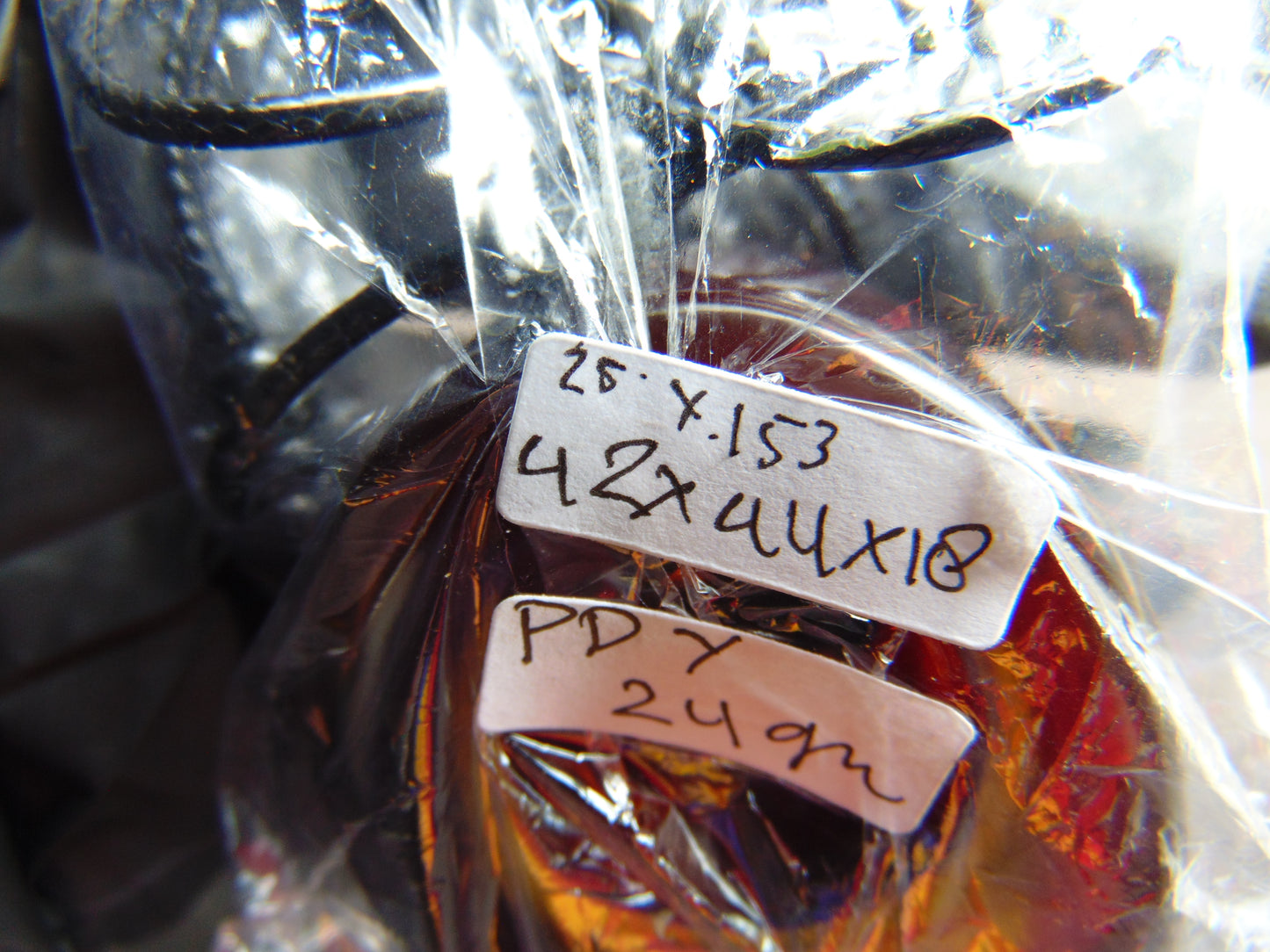24 gram Ring Pendant Indonesian red blue Amber for Healing 25y153