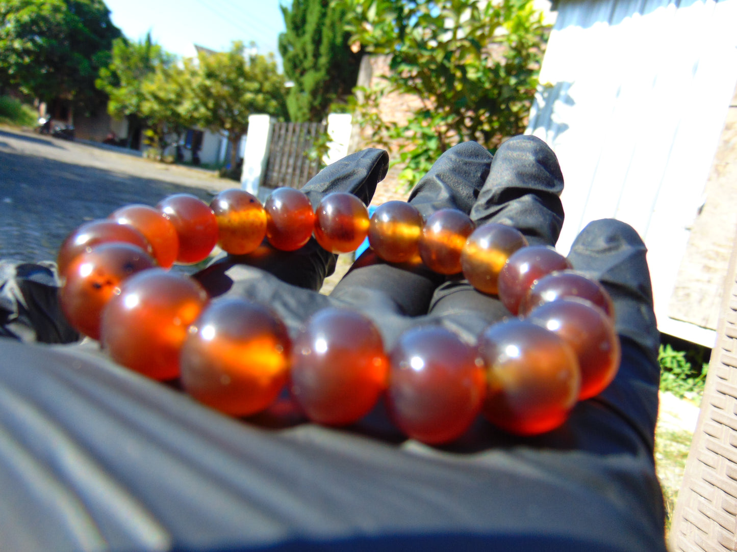 18 Gram 18 Small Beads Bracelet Indonesian Red Bluish Amber for Healing SB35