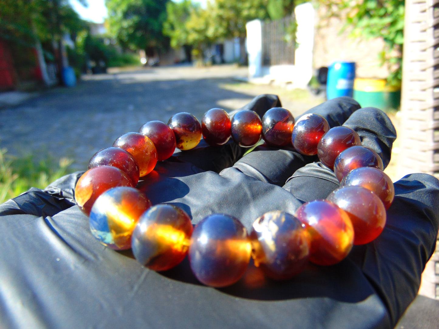 18 Gram 18 Small Beads Bracelet Indonesian Red Bluish Amber for Healing SB41