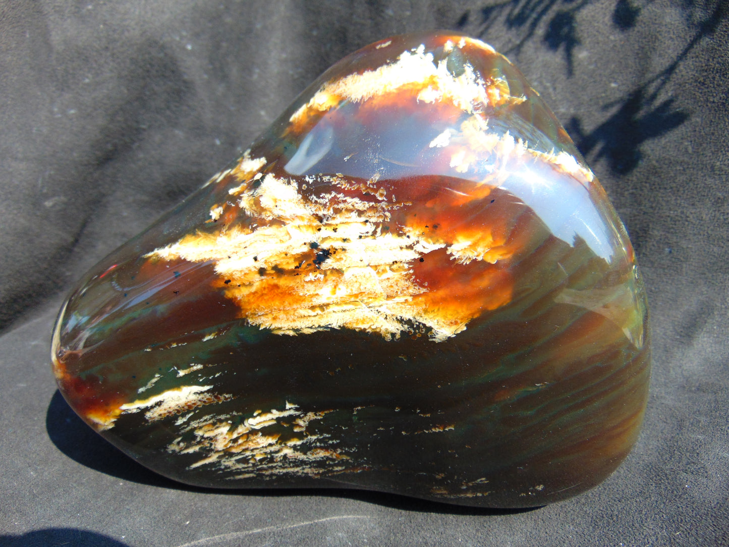 1708 gram Full Polished 17x16x11 cm Mushroom Inclusion Indonesia Green Amber for Healing BPR07