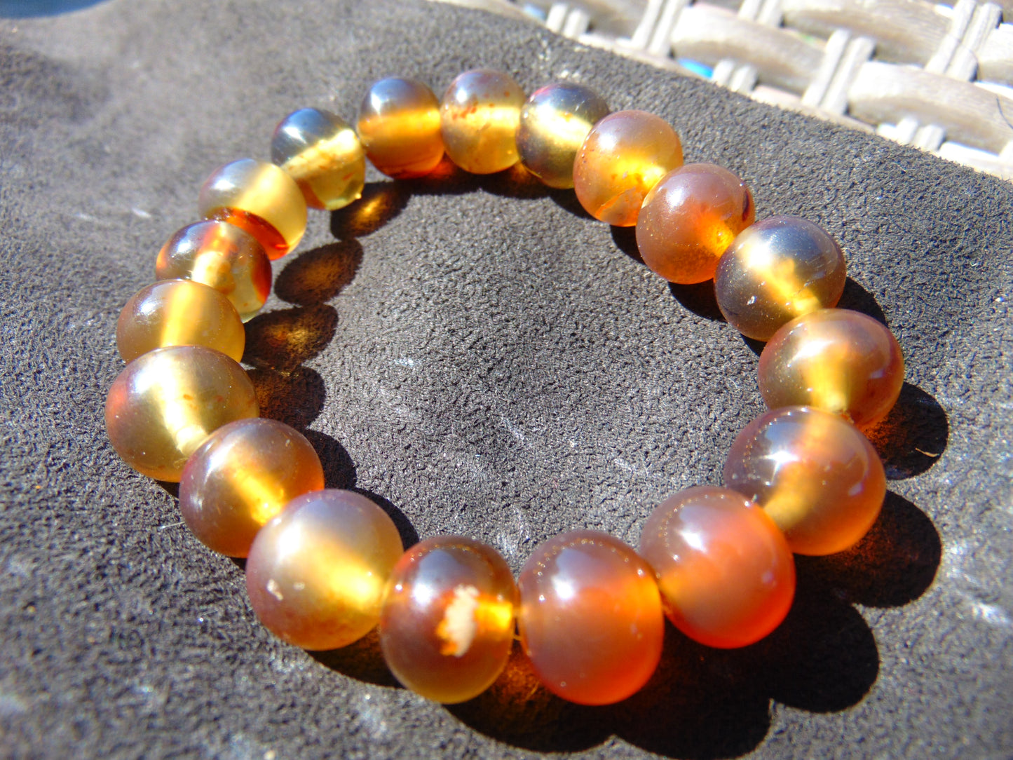 18 Gram 18 Small Beads Bracelet Indonesian Yellow Bluish Amber for Healing SB33