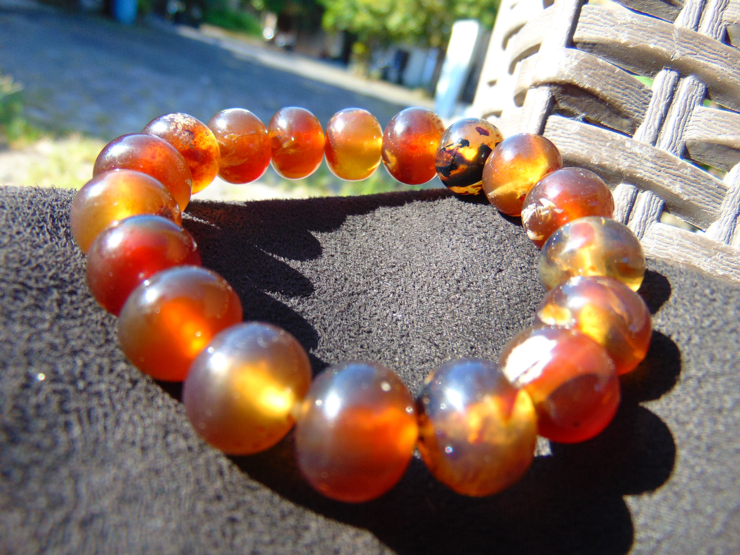 18 Gram 18 Small Beads Bracelet Indonesian Red Bluish Amber for Healing SB36