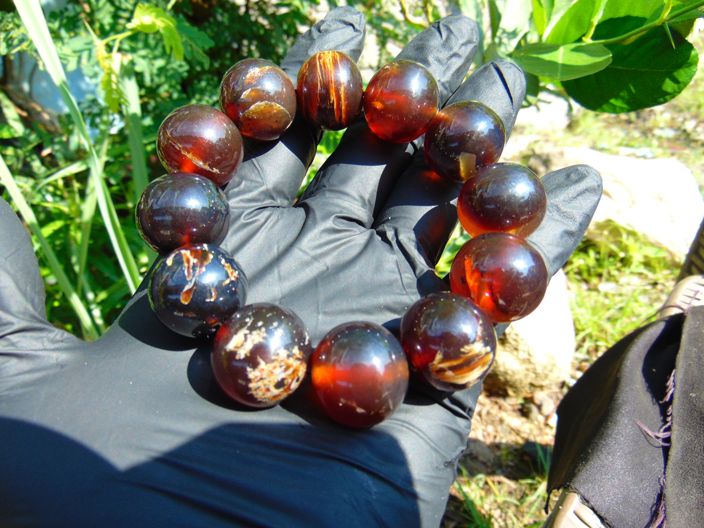 56 gram 12 Beads Mala Bracelet Indonesian Cherry Red Amber 20 mm for Healing G20B15