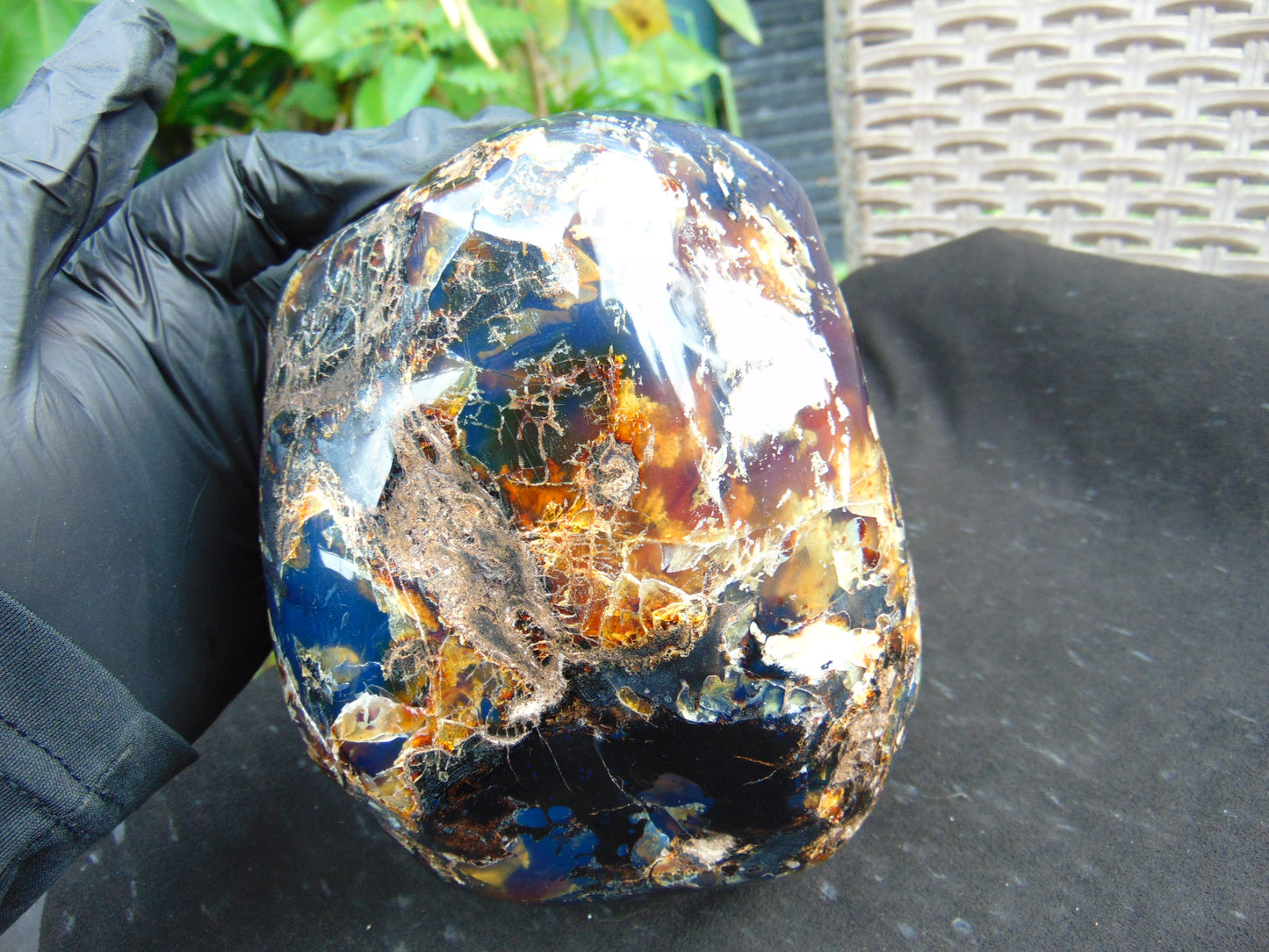 1255 gr Full Polished 16x11x7 cm Indonesian Black Blue Amber for Healing ML61