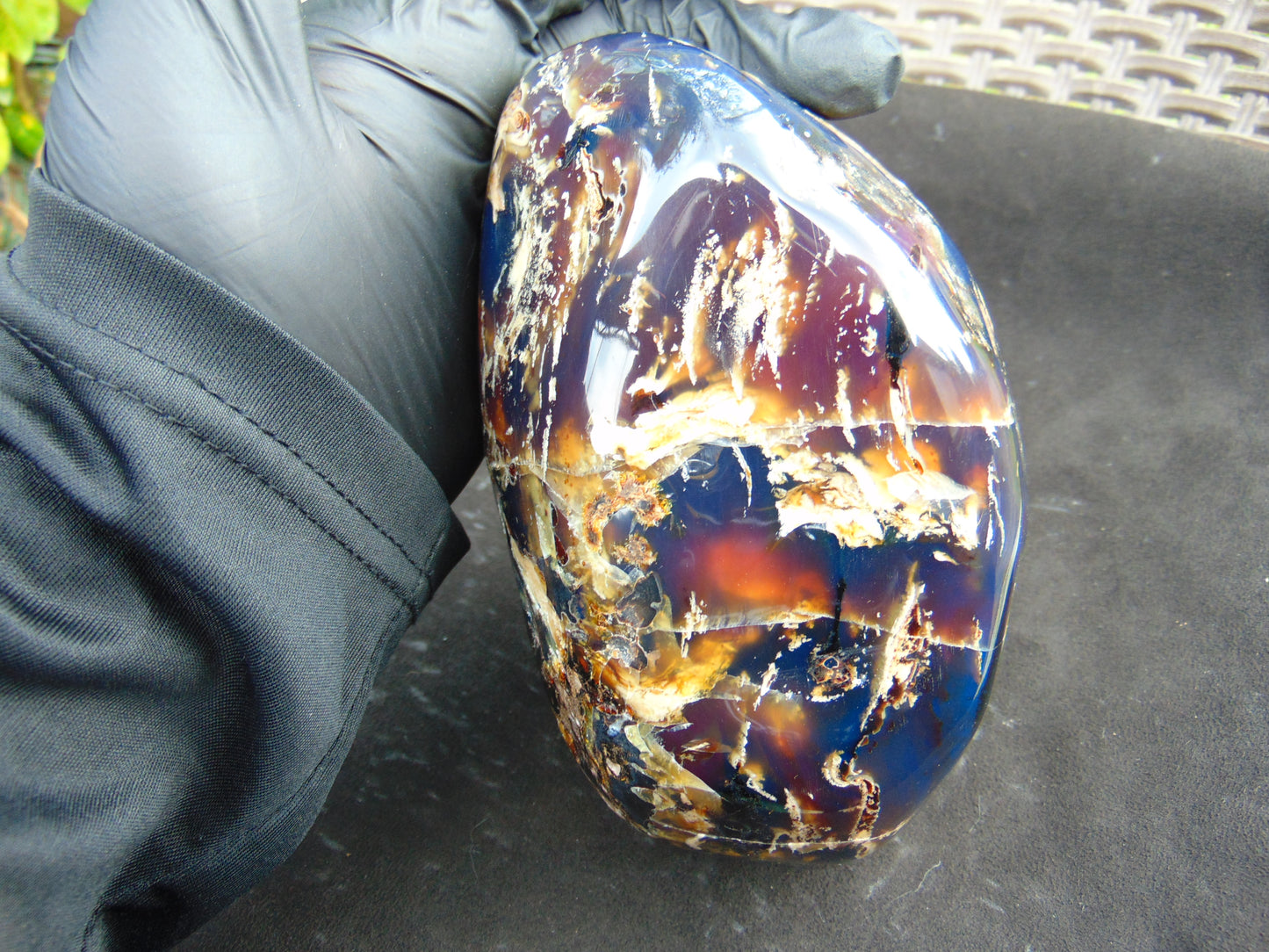 1255 gr Full Polished 16x11x7 cm Indonesian Black Blue Amber for Healing ML61