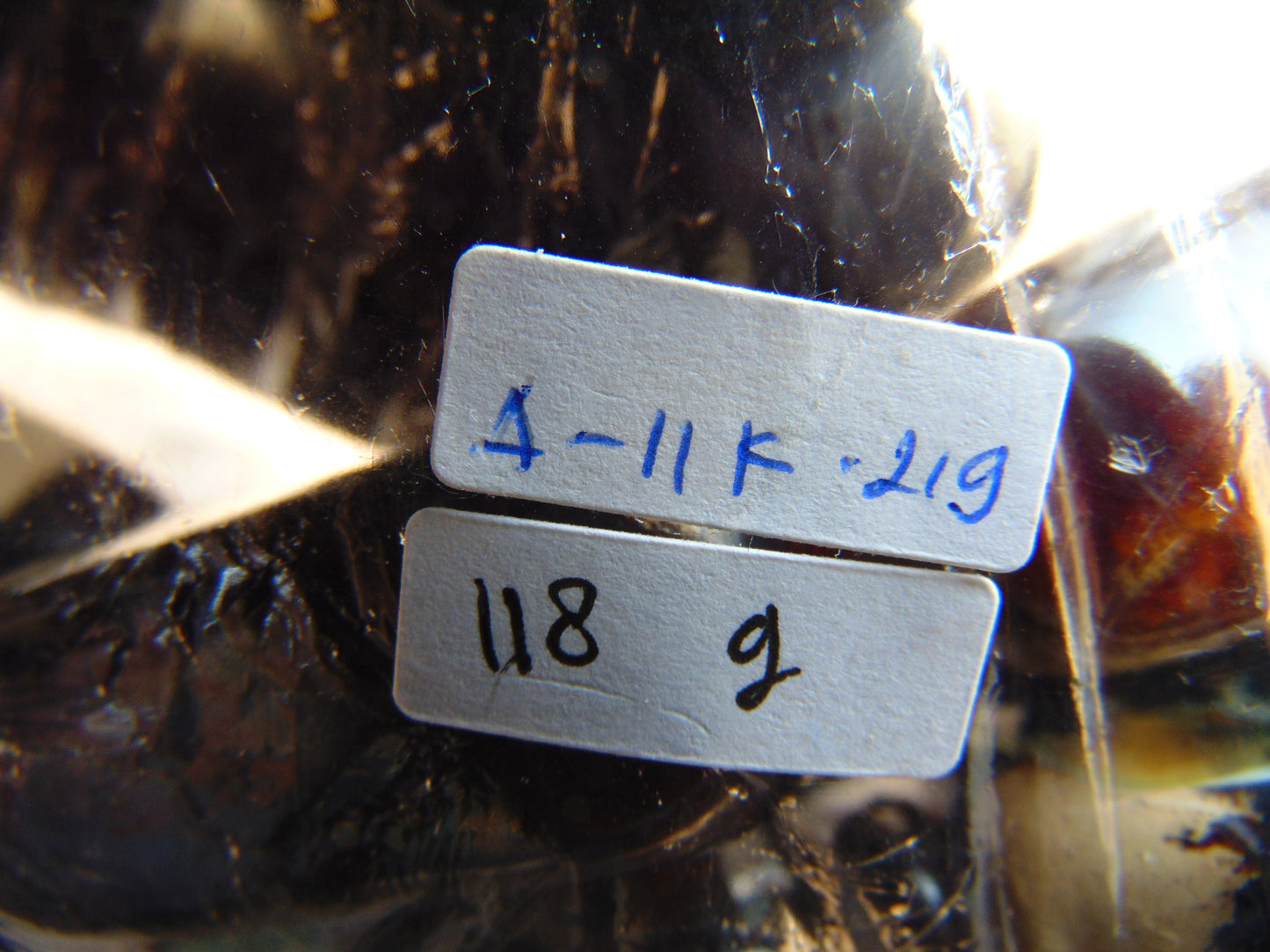 118 gr Small Necklace beads Indonesian Black Blue Amber for Healing A11K219
