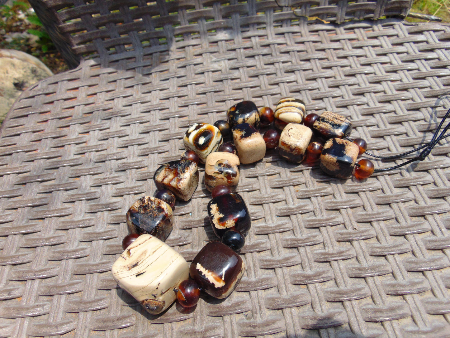 156 gr 27 beads Big Necklace Indonesian red white Amber for Healing AWKK10